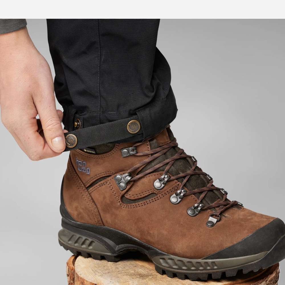 Women’s Fjallraven G-1000 Vidda Pro Black Hiking Pants - Picture 9 of 10